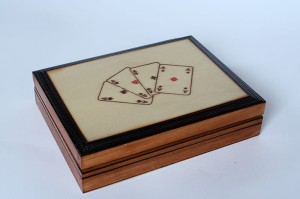 Wooden handmade playing card box - Light