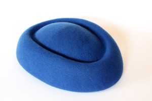 Pillbox boat fascinator - Royal blue