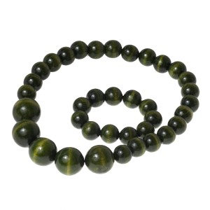 Set wooden handmade corals and necklace - Green