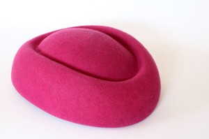 Pillbox boat fascinator - Fuxia